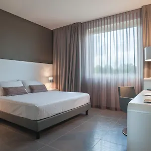מלון 8piuhotel